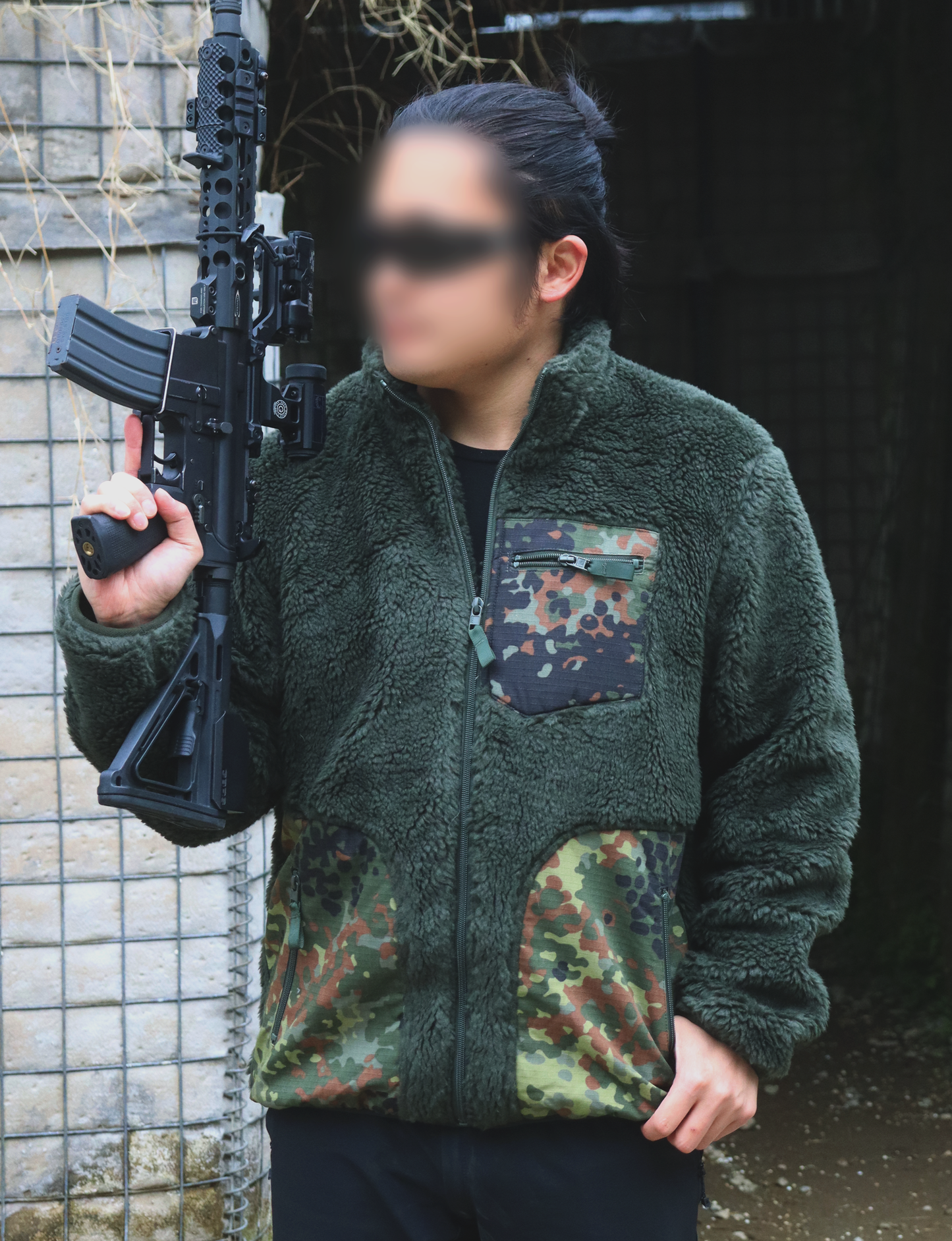 訳アリ品 "OG Sherp" in Dark Moss / Flecktarn