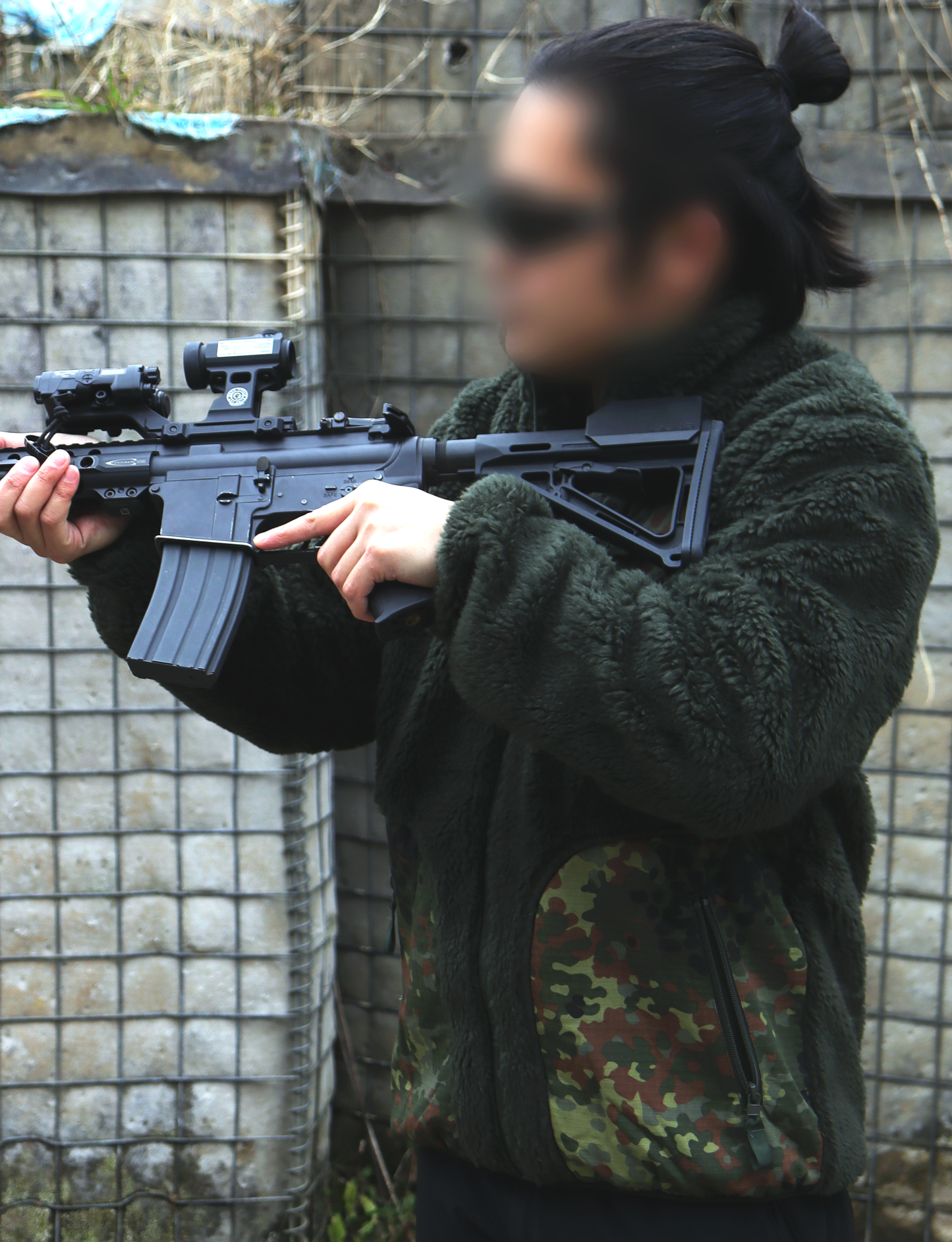 訳アリ品 "OG Sherp" in Dark Moss / Flecktarn