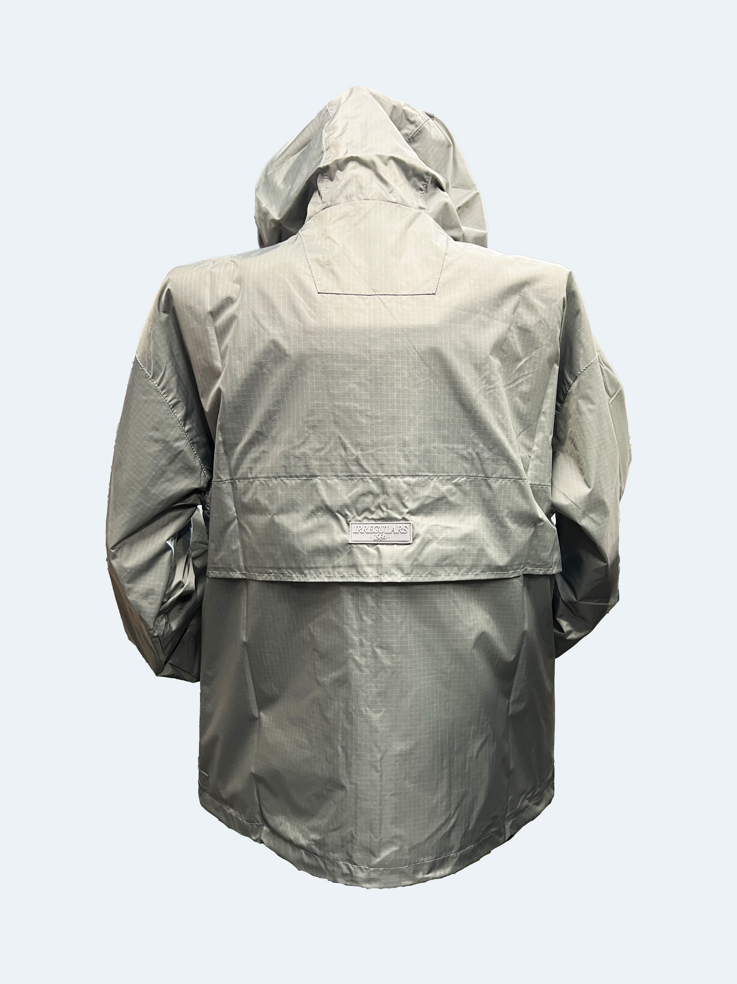 訳アリ品 QILO x SC Irregulars Gen. III Retro Windbreaker in Glacier Grey
